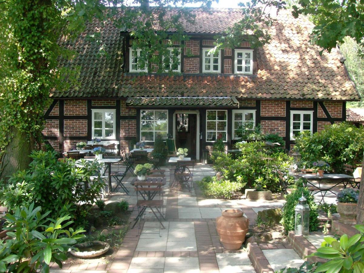 Antiquitaeten Cafe Schwarmstedt Exterior foto
